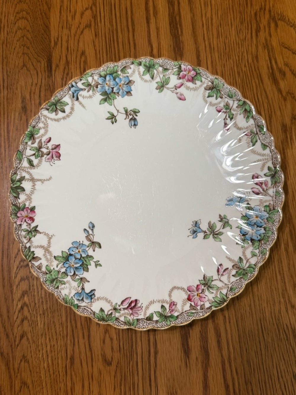 Spode Scalloped Porcelain Dinner Plate with Pink & Blue Floral Border